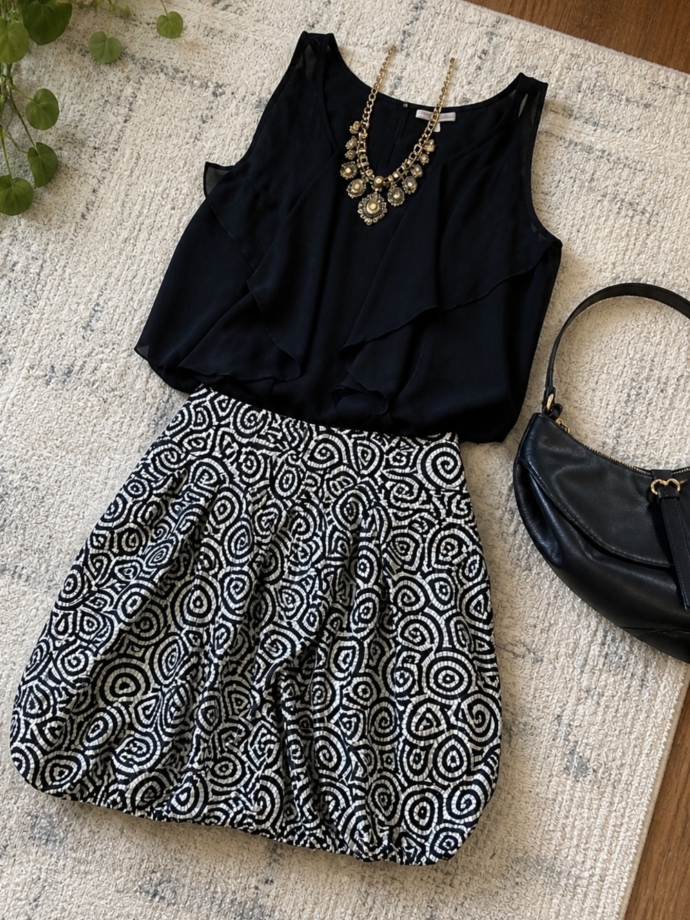Anthro Eva Franco Black White Bubble Skirt Size 10 Jacquard Pleated